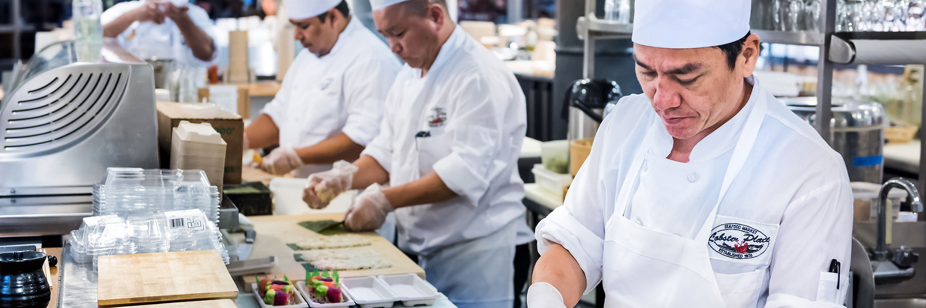 kitchen-workers-banner